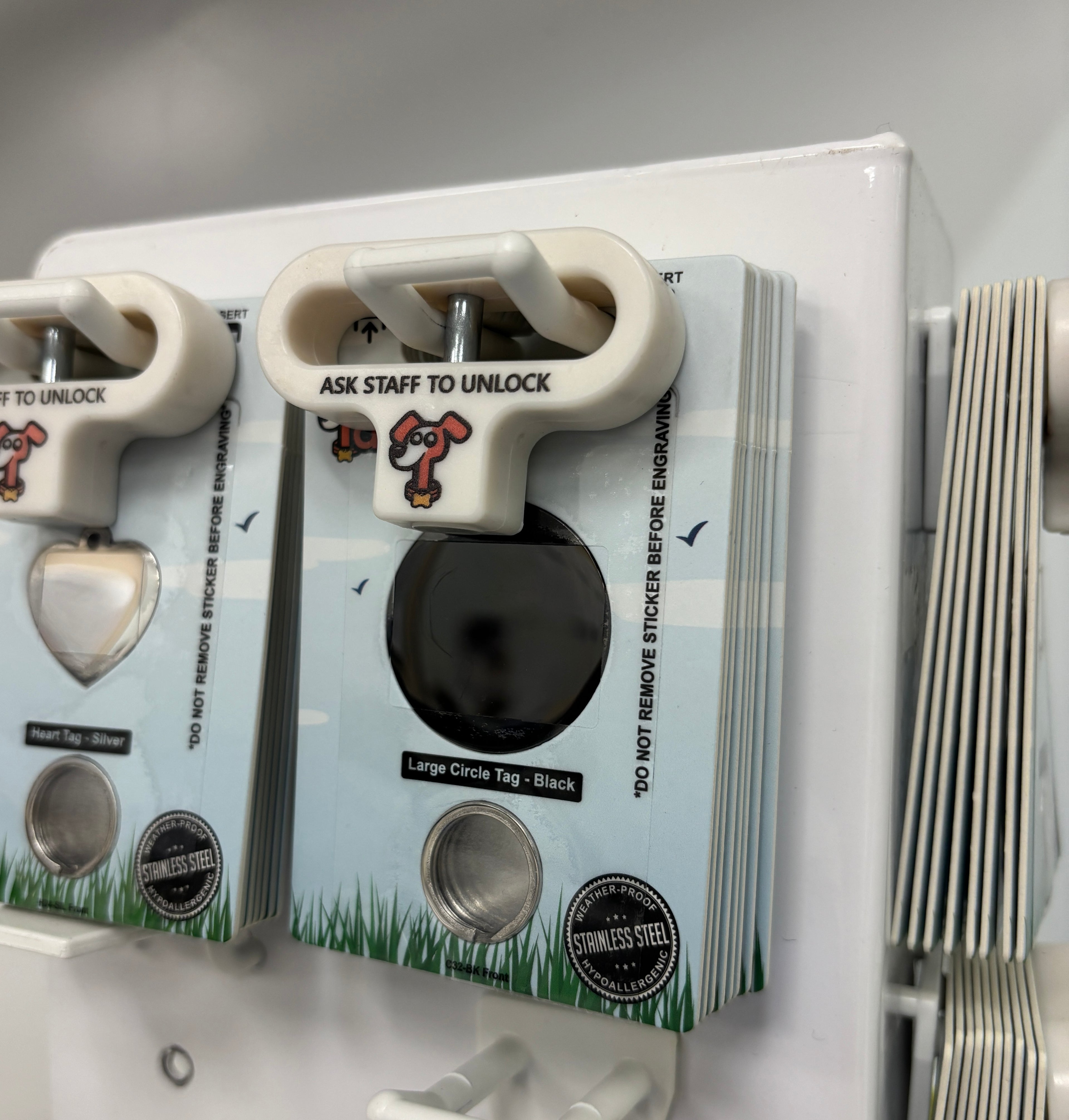 Hook Locks (30pcs) + Tool Package